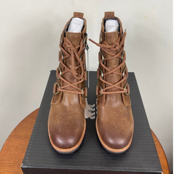 New Sorel Cate Lace Up Boots in Velvet Tan Leather Women's Size 5 - Picture 2 of 8